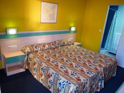 Pension Compostela Inn Cacheiras Exterior photo