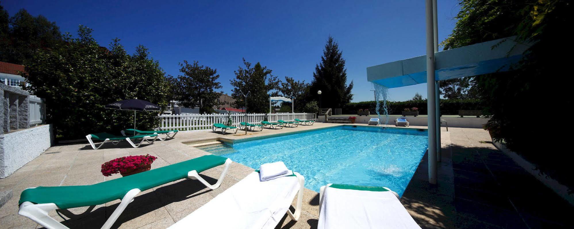 Pension Compostela Inn Cacheiras Exterior photo